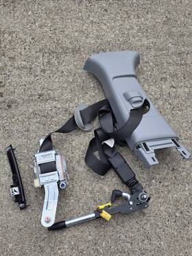 04818-tx6-a10zb Acura 2016 - 2021 Ilx Seatbelt Front Left Driver Oem. Its Locked 04818-tx6-a10zb Acura 2016 - 2021 Ilx Seatbelt Front Left Driver Oem. Its Locked