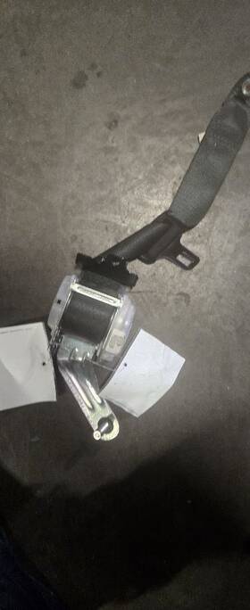 210.ac1n16 Acura 2015-2020 Tlx Front Right Passenger Side Seat Belt L135755