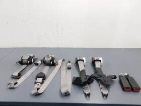 9d33-611b68-daw Aston Martin 2014 12 - 18 V12 Vanquish Seat Belts #1697 L5