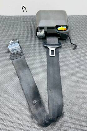 4f0857805h Audi 05-11 A6 Quattro Left Or Right Rear Seat Belt Retractor Assembly Oem