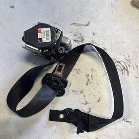 604183100 Audi Seat Belt Left Front A3 Sportback 8pa 2009