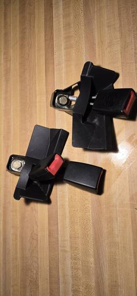 8e0857797a Audi A4 B6 B7 Rear Seat Belt Buckle Latch Pair 8e0 857 797 A 798