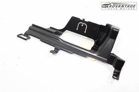 Audi 8u0863452 2015-2018 Q3 Quattro Front Right Passenger Side Seat Belt Bracket Oem