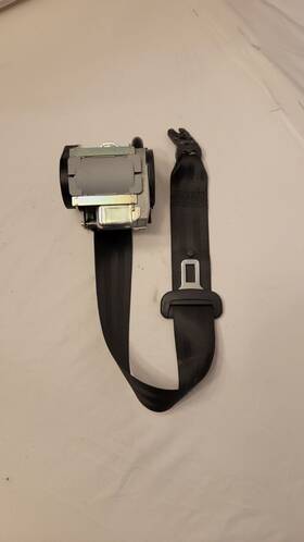 8v5857805v04 Audi 2015-2020 A3 Black Rear Seat Belt Assembly Oem