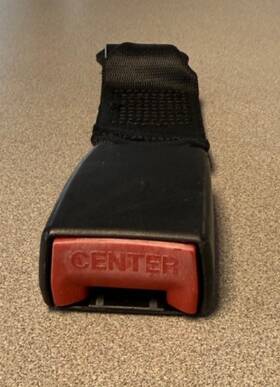 33027193 Bmw 04-10 528xi Rear Center Seat Belt Buckle 7 059 774 Used Oem
