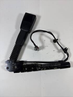 33044476f Bmw 06-11 E90 E92 Front Left Driver Seat Belt Buckle Tensioner Oem
