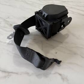 5725939304 Bmw 2012 - 2018 320i 328i F30 Rear Center Seat Belt Retractor Oem