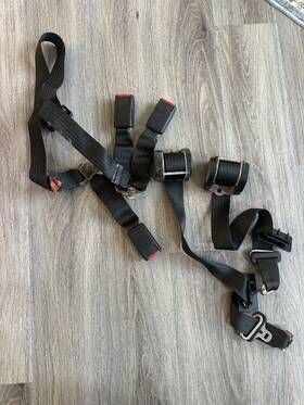 72111904867 Bmw 1984 325i 318i Early Model Rear Seat Belts Set E30 Coupe