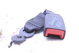72117277302-20167 Bmw 2014 M6 Rear Center Seat Belt Tensioner Buckle