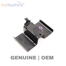72117309538 Bmw 2014-2019 640i Xdrive Gran Coupe - Front Seat Belt Retractor Shield Plate