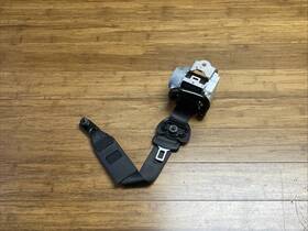 72117941653 Bmw 2019-2025 X7 G07 Rear Left 2nd Second Row Seat Belt Retractor Black Oem 72117941653 Bmw 2019-2025 X7 G07 Rear Left 2nd Second Row Seat Belt Retractor Black Oem