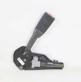 72118240046 Bmw E39 E38 Front Right Passengers Seat Belt Buckle Latch Receiver 1998 Oem