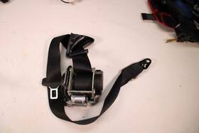 72119117662 Bmw 2007-2013 E93 Convertible Front Right Seat Belt Retractor Unit Black Oem