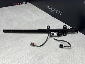 72119165380 Bmw 2006-2013 E92 E93 M3 Coupe Right Seat Belt Handover 7211 9165380-02 Oem 72119165380 Bmw 2006-2013 E92 E93 M3 Coupe Right Seat Belt Handover 7211 9165380-02 Oem