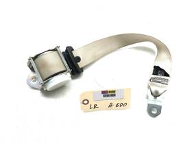 7268735 Bmw 2012-2018 F13 650i 640i M6 Left Driver Rear Seat Belt Retractor Oem