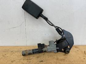 8240046 Bmw 1995-2001 740i 740il Front Right Seat Belt Buckle Latch Receiver Oem 8240046 Bmw 1995-2001 740i 740il Front Right Seat Belt Buckle Latch Receiver Oem