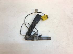 8253733 Bmw E46 Front Left Seatbelt Buckle Tensioner