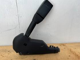8257797 Bmw 98-03 E39 530i 525i 540i Front Left - Seat Belt Buckle / Receiver