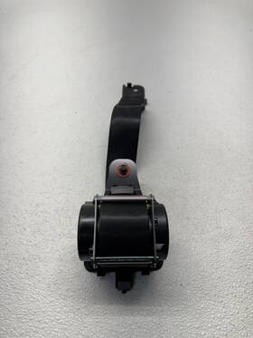 89850e6500 Bmw 2015 - 2019 Hyundai Sonata Rear Center Seat Belt Retractor Oem 242054