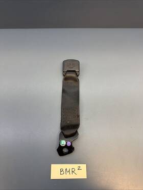 9132809 Bmw 04-10 E60 E61 5 Series Sedan Rear Center Lower Belt Clasp Buckle