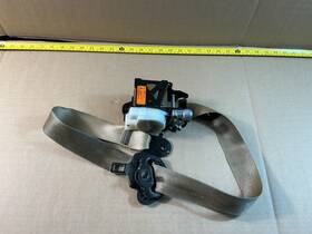 S2717196905p Bmw 2007 - 2013 X5 E70 Front Left Driver Side Seat Belt Retractor Oem