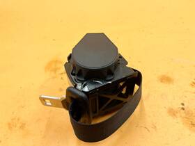 S3725939101 Bmw 14-16 428i Gc F36 Rear Left Side 2nd Row Seat Belt Seatbelt Retractor Oem S3725939101 Bmw 14-16 428i Gc F36 Rear Left Side 2nd Row Seat Belt Seatbelt Retractor Oem