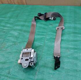 15293723 Buick 2006-2011 Lucerne Front Left Seat Belt Bucket Retractor Oem