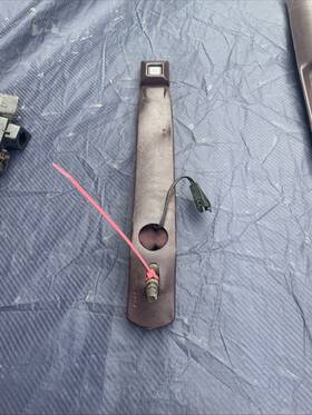20618857 Buick Gm 85 86 87 Grand National Drivers Maroon Seat Belt Buckle