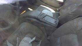 210.gm4v98 Buick Park Ave 1998 Seat Belt Front 1994420
