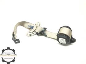 84198596 Buick 2018-2024 Enclave Left Driver Rear 2nd Row Seatbelt Retractor Oem