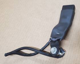 19300944 Cadillac 2010-2016 Srx Passenger Right Rear Seat Belt Buckle 2nd Row Black Oem
