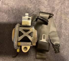 20845845 Cadillac 11 12 13 14 Cts Passenger Side Front Seatbelt