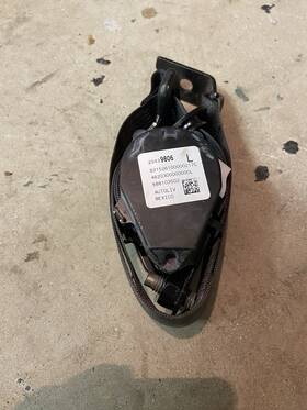 212.gm6q16 Cadillac 2010-2016 Srx Rear Seat Belt 23439806