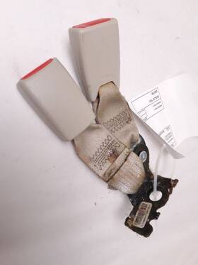 212.gm6u08 Cadillac Rear Driver Seat Belt Buckle For Cts 2008
