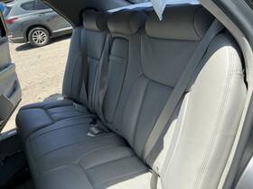 212.gm6v06 Cadillac Dts 06-07 Middle Rear Seat Belt Retractor Gray Second Row 839445