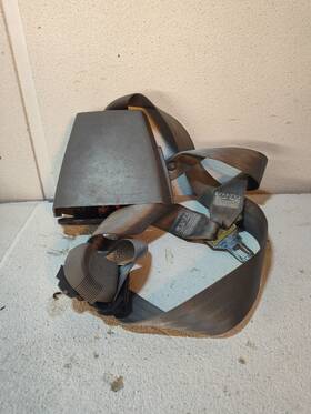 15988400 Chevrolet 1988-1998 Chevy Gmc/chevy 1500 Obs Silverado Passenger Left Side Seat Belt Grey