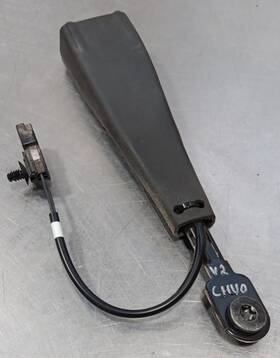 621363000a Chevrolet 19257671 Volt 2012 Oe Driver Left Front Seat Belt Receiver 621363000a Chevrolet 19257671 Volt 2012 Oe Driver Left Front Seat Belt Receiver