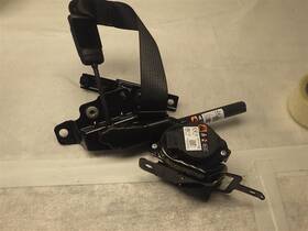 210.gm1d26 Chevrolet 2026 Traverse Z71 Driver Front Seat Belt