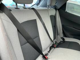 212.gm1n17 Chevrolet Driver Left Rear Seat Belt Retractor Black 2nd Row Fits 17-23 Bolt 879037
