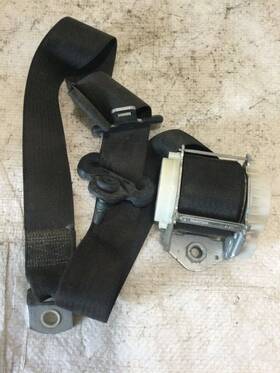 23183172 Chevrolet 2014- 2018 Silverado 1500 Crew Cab Rear Right Seat Belt Black Oem