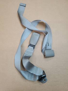 12477802 Chevrolet Truck 99-05 Silverado Extended Cab Rear Seat Belt Buckle Gray Oem