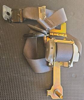 15087050 Chevrolet Truck 02-06 Avalanche Rear Right Seat Belt Retractor Dark Gray Oem