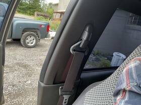 210-00681 Chevrolet Truck Seat Belt Front 60/40 Split Opt Am6 Crew Cab Passenger Fits 04-08 Canyon 4133423