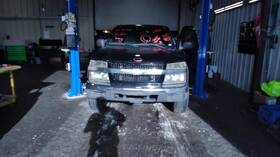 210-00682 Chevrolet Truck Seat Belt Front 60/40 Split Opt Am6 Crew Cab Center Fits 04-12 Canyon 1056491