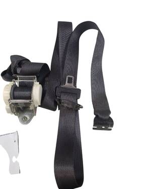 212.gm8x07 Chevrolet Truck Silv15new 2007 Seat Belt Rear 640988