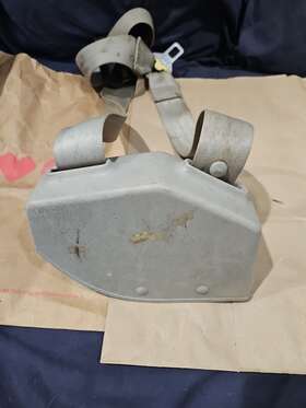 E20070 Chevy 88-94 Gmc Seat Belt Suburban Right Passenger Retractor Grey
