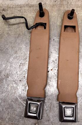 55314573 Chrysler 87-94 Jeep Cherokee Xj Laredo Front Driver Pass Seat Belt Receiver Set Free Ship