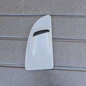 0rt33trmaa Dodge 2004-2007 Caravan Rear Left Side Seat Belt Trim Bezel Oem 0rt33trmaa Dodge 2004-2007 Caravan Rear Left Side Seat Belt Trim Bezel Oem