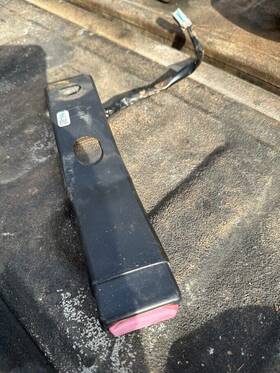 34026900a Dodge 2011 Ram 2500 Front Right Passenger Side Seat Belt Buckle
