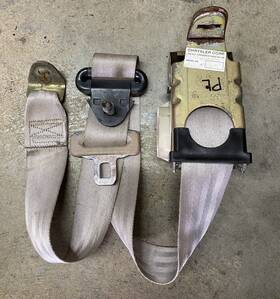 4358030 Dodge 87-90 1988 Dakota Right Passenger Front Seat Belt Retractor Grey Reg Cab 4358030 Dodge 87-90 1988 Dakota Right Passenger Front Seat Belt Retractor Grey Reg Cab